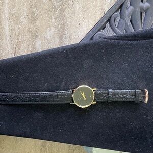 Black and Gold Wristwatch